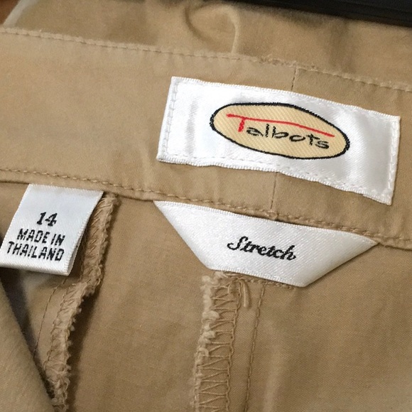 Talbots Stretch Above the Knee Capri Pants - Picture 3 of 4